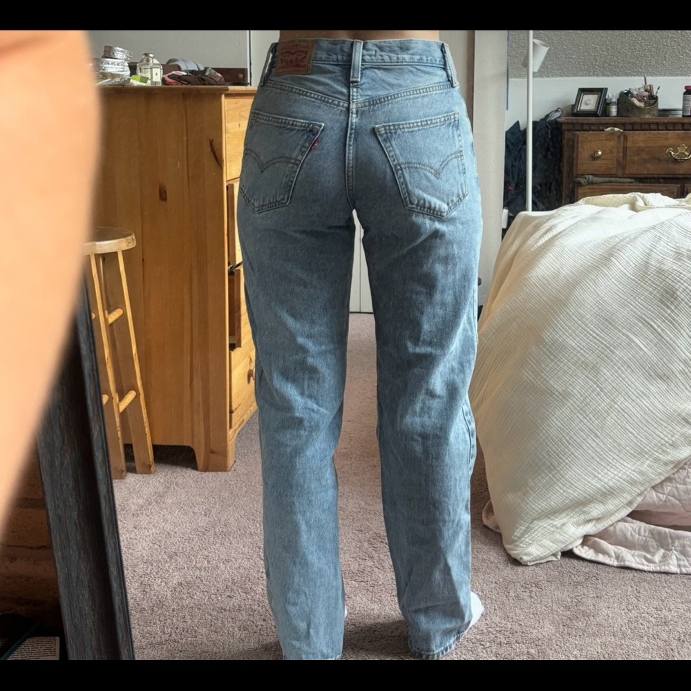 ‘94 Baggy Levi’s Jeans